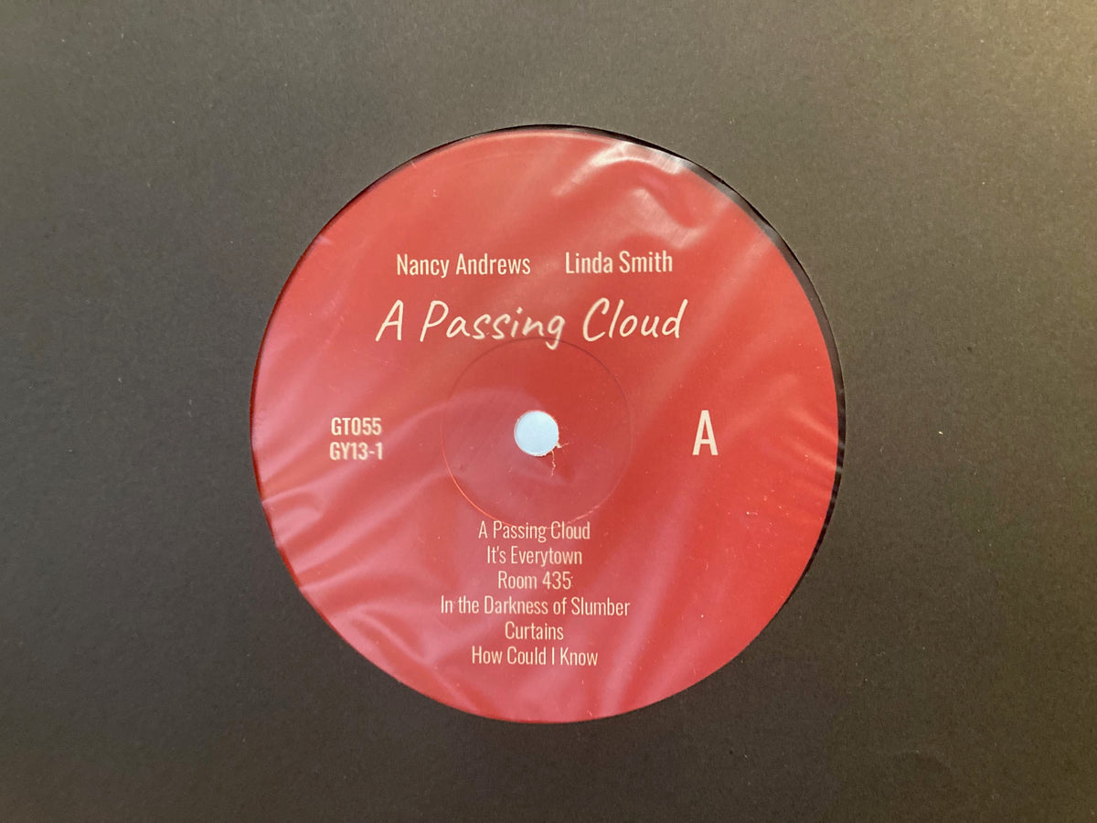 Linda Smith & Nancy Andrews - A Passing Cloud LP – Grapefruit Records